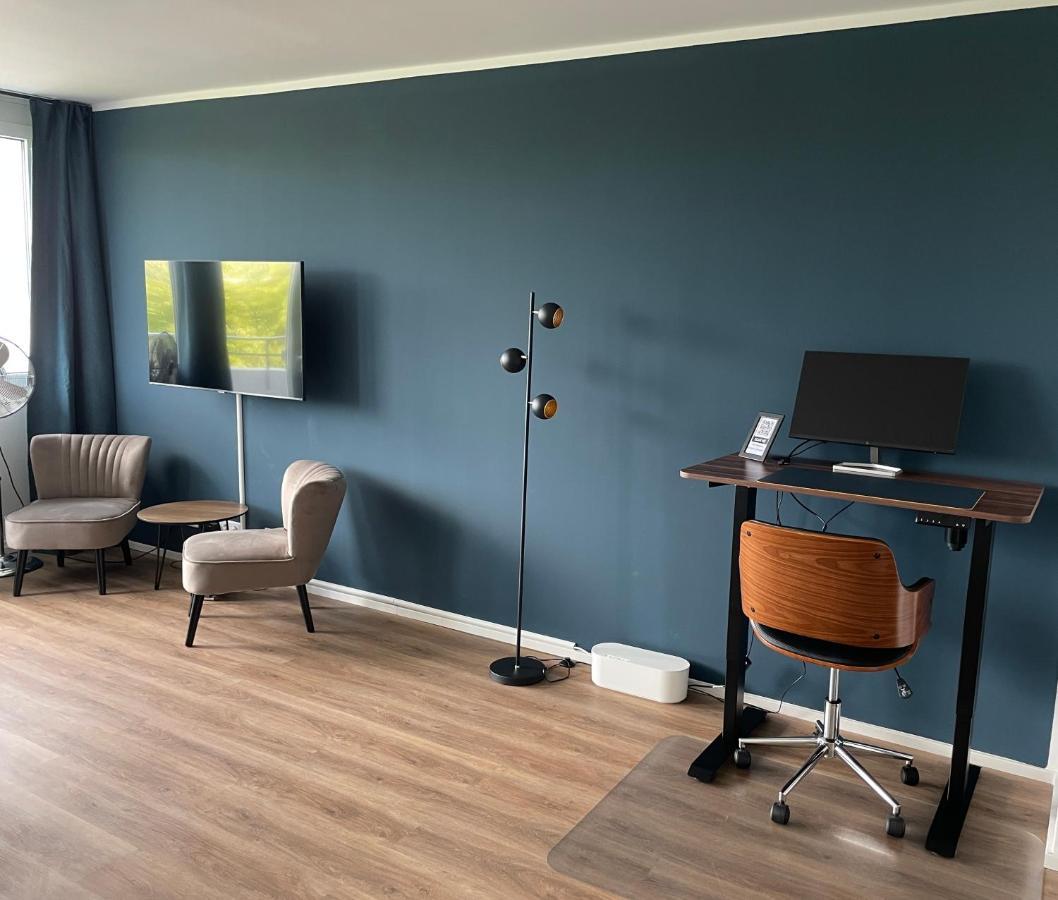 River Main I Taunus View I Workplace I Kitchen Offenbach am Main Ngoại thất bức ảnh